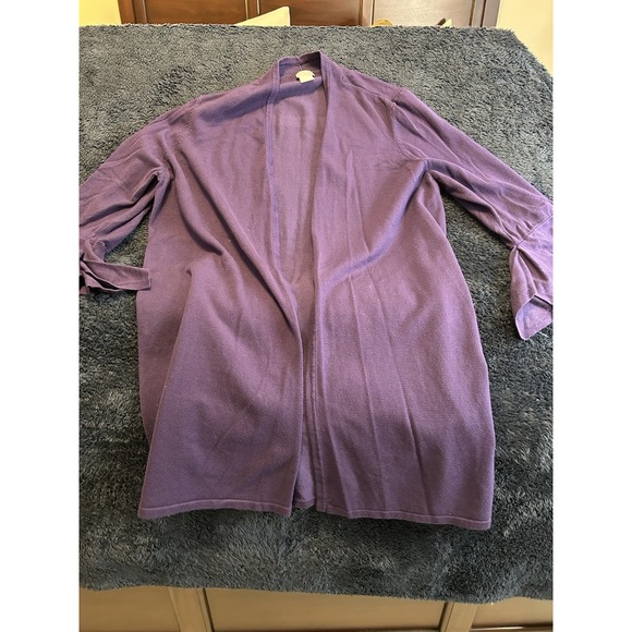 Chicos Open Front Cardigan Size 2 Purple Lightweight Flared Sleeves Rayon/Nylon - Picture 3 of 6